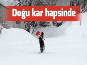 Doğu kar hapsinde