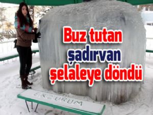 Buz tutan şadırvan şelaleye döndü