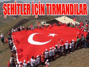 15 Temmuz Şehitleri için Ejder Zirvesine tırmandılar