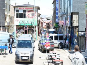 Yakutiye düğmeye bastı... Cennet Çeşme Sokak'ta dönüşüm başlıyor....