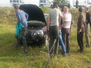 Erzurum'da otomobil tarlaya uçtu: 1 yaralı