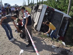 Yine otobüs yine facia: 8 ölü, 15 yaralı...