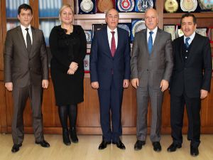 Sekmen: Erzurum'u sanayinin ve kültürün başkenti yapmak istiyoruz...