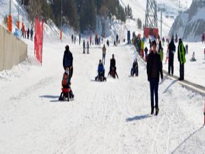 Hadi gel Erzurum'a gel, kayak Erzurum'da güzel...