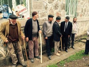 Kamil Aydın, Sekmen'e sert çıktı: Seçimler için değil, halk için çalış...