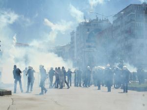 HDP mitingi sırasında olaylar çıktı