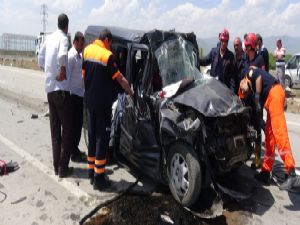 Erzurum'da feci kaza: 2 ölü...