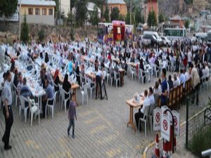 Sokak iftarı İspir'de...