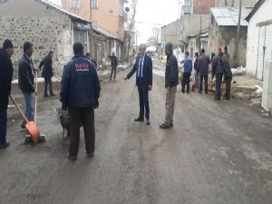 Çat'ta bahar temizliği erken başladı...