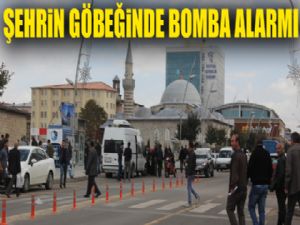 Erzurum'da otobüs durağında unutulan bavullar, polisi alarma geçirdi