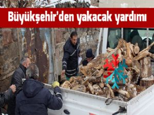 Büyükşehir'den yakacak yardımı