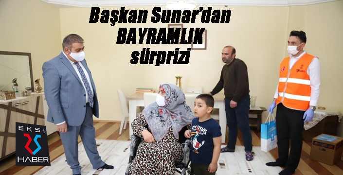 Başkan Sunar'dan BAYRAMLIK sürprizi...